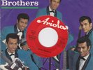 TIELMAN BROTHERS 7” Single  WHITE CHRISTMAS  deutsche Ariola von 1966