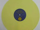 King Gizzard - Flying Microtonal Banana - Flightless - Yellow vinyl LP