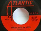 DRIFTERS 45 Fools fall in love / It was a tear ATLANTIC doowop VG++  kz 284