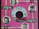 JOHNNY-HALLYDAY. INTROUVABLE POCHETTE MÉDAILLON ROSE JUKE-BOX VOGUE  ORIGINAL