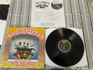 THE BEATLES LP & BOOKLET (MAGICAL MYSTERY TOUR) ON CAPITOL 2835