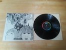 BEATLES REVOLVER STEREO LP CAPITOL ST2576 (1966 FIRST PRESSING W SHRINK WRAP)