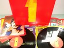 BEATLES-ONE 1...SUPERB  GENUINE 1ST PRESS (NEAR) MINT VINYL DOUBLE LP 2000