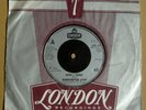 BARRINGTON LEVY 'Here I Come/Run Come Dub' 1984 LONDON LON 62  -  VG+