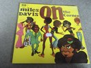 MILES DAVIS - ON THE CORNER 1972 LP GATEFOLD JAZZ FUSION RARE