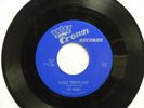THE ROBINS Double Crossin Baby/I Made a Vow CROWN 106