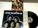 Triumph The Jacksons by Michael Jackson LP  w Bonus Black Beat Mag 1984 Nm