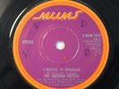 Soul/funk 7” JACKSON SISTERS - I BELIEVE IN MIRACLES/DAY IN THE BLUE on MUMS