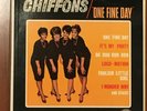 CHIFFONS LP  ONE FINE DAY LAURIE 2020  VG+ VINYL / COVER 