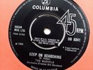 The Marvels - Keep On Searching / Heartache - UK Columbia DB8341 - 1968 EX Soul