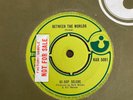 Be Bop Deluxe - Between The Worlds. Withdrawn 1975 Harvest Records.