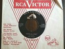 Elvis Presley - That's All Right/Blue Moon of Kentucky 45 RCA Victor 47-6380 VG+