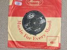 The Big Bopper.Chantilly Lace/Purple People Eater Meets Witchdoctor.AMT1002.EX