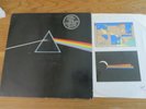 PINK FLOYD   DARK SIDE OF THE MOON - UK E.M.I HARVEST  LP -  2 POSTERS, STICKERS
