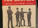 1964 Pressing The Beatles She Loves You/I'll Get You on Swan w/ Picture Sleeve