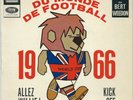 bert weedon WORLD CUP FOOTBALL ENGLAND 1966 kick off  french EP