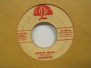Moonlighters-Broken Heart/Glow Of Love-Rockabilly-7