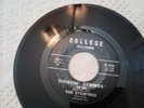THE STARFIRES 45 TWISTIN' STRINGS Part 1+2 on COLLEGE  LABEL 501 Garage
