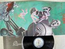 QUEEN NEWS OF THE WORLD ELEKTRA P-10430E Japan VINYL LP