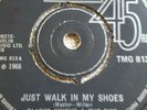 Gladys Knight - Just Walk In My Shoes