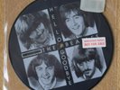 THE BEATLES - HELLO GOODBYE b/w I AM THE WALRUS. 7