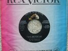 Elvis Presley -  LIVING STEREO - Stuck On You / Fame And Fortune USA 45