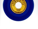 ELVIS REPRO 45 ON SUN 209 - That's All Right / Blue Moon Of Kentucky