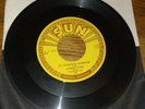JOHNNY CASH Folsom Prison Blues So Doggone Lonesome SUN 232 vintage 50s 45