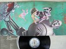 QUEEN NEWS OF THE WORLD ELEKTRA P-10430E Japan VINYL LP