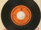 BONNIE   Close Your Eyes / My Love Keeps Growin'     7
