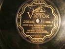 78 : VICTOR 38086-FATS WALLER - LOOKIN' GOOD BUT FEELIN' BAD / NEED SOMOEONE