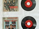 2 Disques 45 Tours HERMAN'S HERMITS : Show my girl, Mrs Brown you've got a ...