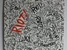 Paramore ?– Riot  (2007 White Vinyl) Fueled By Ramen 159612-1