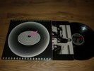 QUEEN - Jazz - UK LP with EMBOSSED SLEEVE, INNER & POSTER  - EMA 788