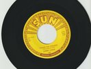 SHERRY CRANE - WILLIE WILLIE b/w WINNIE THE PARAKEET - ROCKABILLY - ORIG SUN 45
