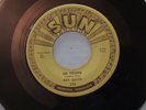 SUN 298 RAY SMITH – SO YOUNG / RIGHT BEHIND YOU BABY