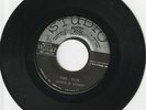 SKA 45 STUDIO ONE LABEL 1965 JACKIE & DOREEN 