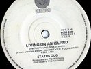 Status Quo Living On An Island vinyl 7 ID8100z