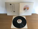Queen a night at the opera vinyl gatefold album original issue