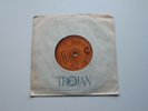 Dennis Brown – Let Me Down Easy / Wichita Lineman (1979). 7
