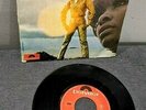 Disque 45 tours - April - People Of The World - 66 963
