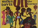 MILES DAVIS: On the Corner US Columbia KC 31906 Fusion Jazz Funk LP 1B/1B NM-