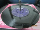 GENE VINCENT   ROCKY ROAD BLUES  1958   CAPITOL   U.K.45   HEAR    ROCKIN' TUNE