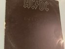 AC/DC ?– Back In Black 12
