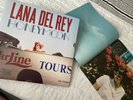 Lana Del Rey- Honeymoon / RED VINYL WITH BOOKLET. OPEN. PLAYED.