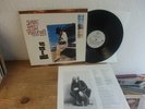 STEVIE RAY VAUGHAN AND DOUBLE TROUBLE THE SKY IS CRYING 1st Press 1991 w/Inner