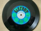 Winston Williams .    Love version   .    Jackpot     1970  .   JP757