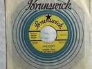 JOHNNY JONES & KING CASUALS Soul Poppin BRUNSWICK SOUL FUNK 45 VG++ HEAR