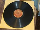 78: EDITH PIAF-La Vie En Rose/ Un Refrain Courait-COLUMBIA BF 136-E- To E  1949