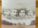1985 Vinyl LP Record HIGHWAYMAN Willie Nelson Johnny Cash Waylon Jennings Kris
